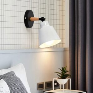 Modern Wooden Bracket Wall Light
